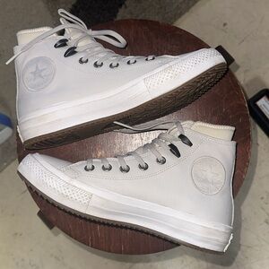 Women’s Size 7 Waterproof Insulated Converse with Lunarlon